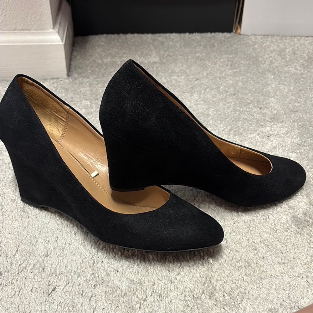 Merona Black Wedge Shoes with Suede Texture